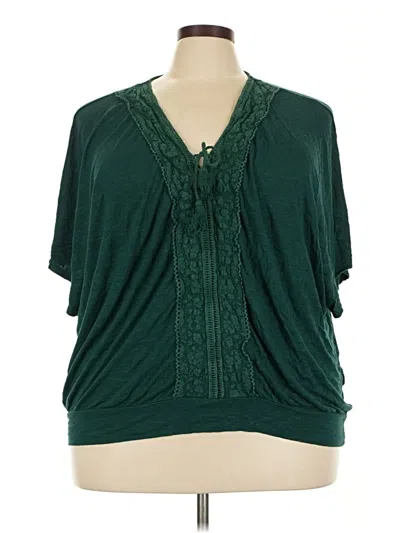 Pre-owned Torrid Short Sleeve Blouse In Green