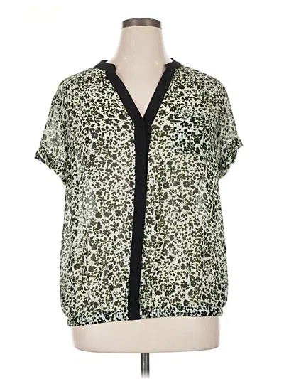 Pre-owned Torrid Short Sleeve Blouse In Green
