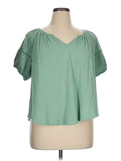 Pre-owned Torrid Short Sleeve Blouse In Green