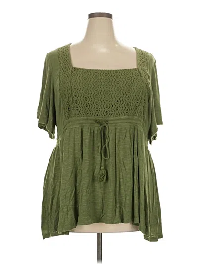 Pre-owned Torrid Short Sleeve Blouse In Green