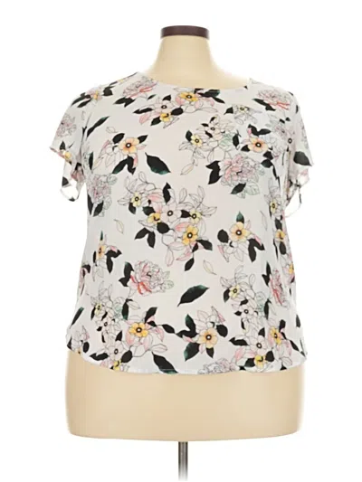 Pre-owned Torrid Short Sleeve Blouse In Ivory