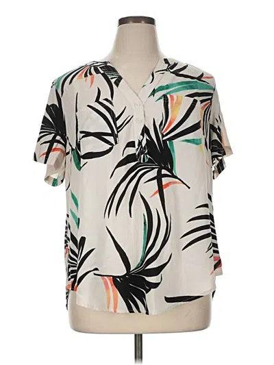 Pre-owned Torrid Short Sleeve Blouse In Ivory