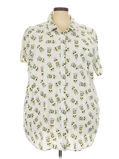 Pre-owned Torrid Short Sleeve Blouse In Ivory