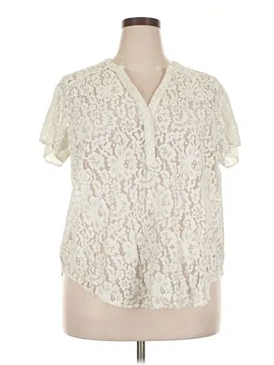 Pre-owned Torrid Short Sleeve Blouse In Ivory