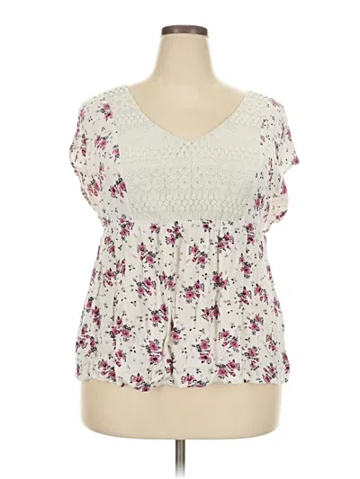 Pre-owned Torrid Short Sleeve Blouse In Ivory