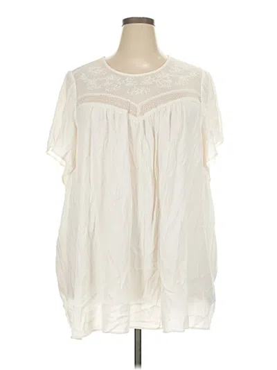 Pre-owned Torrid Short Sleeve Blouse In Ivory