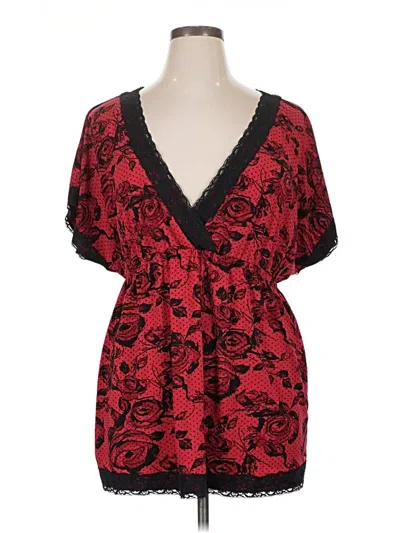 Pre-owned Torrid Short Sleeve Blouse In Red