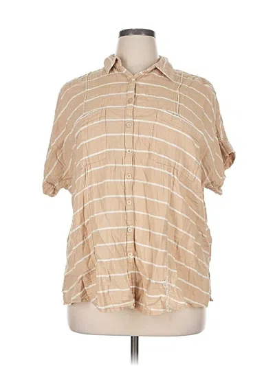Pre-owned Torrid Short Sleeve Blouse In Tan