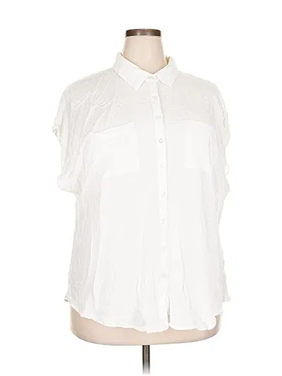 Pre-owned Torrid Short Sleeve Blouse In White