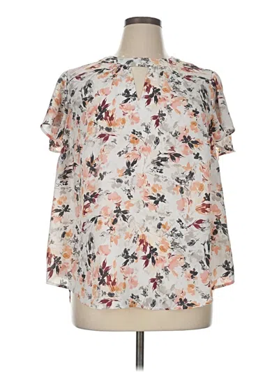 Pre-owned Torrid Short Sleeve Blouse In White