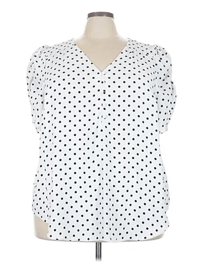 Pre-owned Torrid Short Sleeve Blouse In White