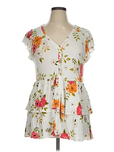 Pre-owned Torrid Short Sleeve Blouse In White