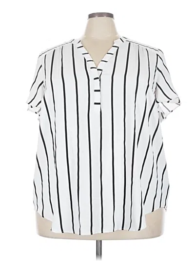 Pre-owned Torrid Short Sleeve Blouse In White