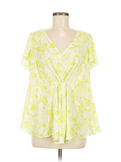 Pre-owned Torrid Short Sleeve Blouse In Yellow