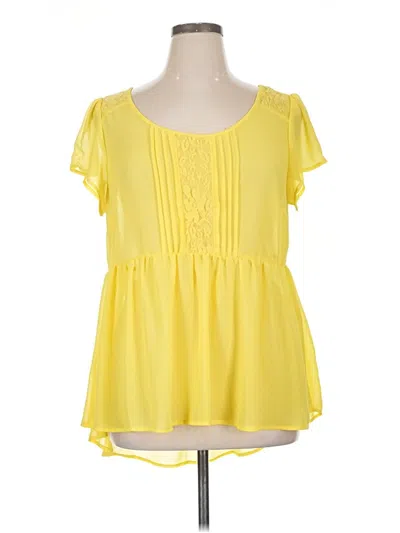 Pre-owned Torrid Short Sleeve Blouse In Yellow