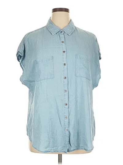 Pre-owned Torrid Short Sleeve Button Down Shirt In Blue