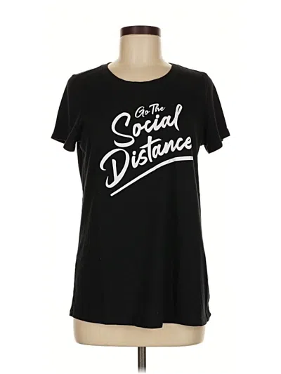 Pre-owned Torrid Short Sleeve T-shirt In Black