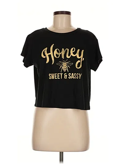 Pre-owned Torrid Short Sleeve T-shirt In Black