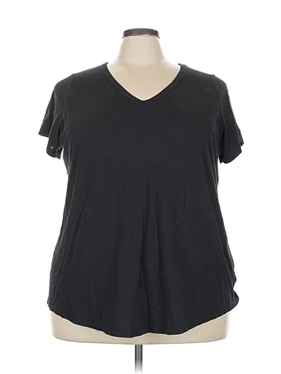 Pre-owned Torrid Short Sleeve T-shirt In Black