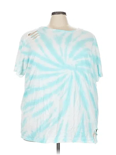 Pre-owned Torrid Short Sleeve T-shirt In Blue