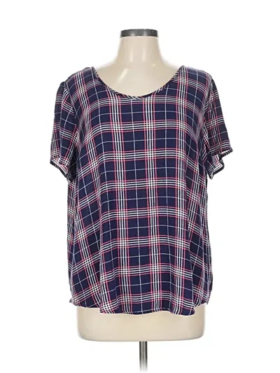 Pre-owned Torrid Short Sleeve T-shirt In Blue