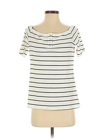 Pre-owned Torrid Short Sleeve T-shirt In White