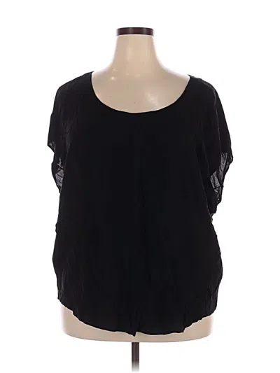 Pre-owned Torrid Short Sleeve Top Black Scoop Neck Tops