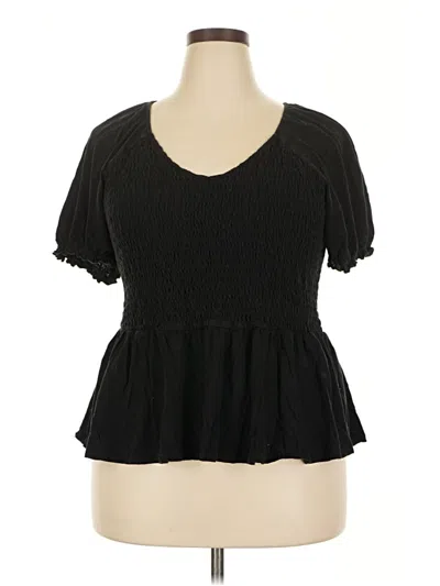 Pre-owned Torrid Short Sleeve Top Black Sweetheart Neckline Tops