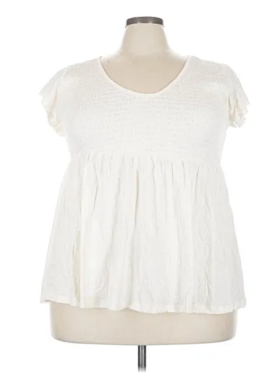 Pre-owned Torrid Short Sleeve Top Ivory Scoop Neck Tops In White