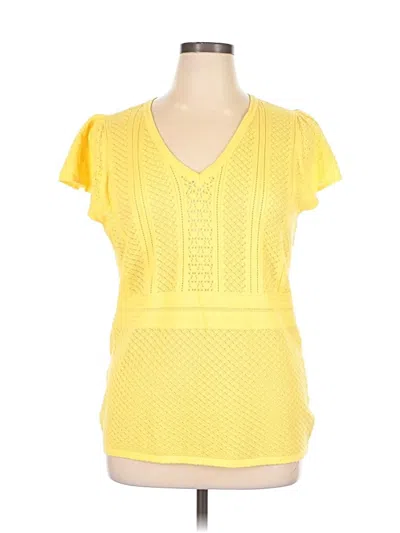 Pre-owned Torrid Short Sleeve Top Yellow V Neck Tops