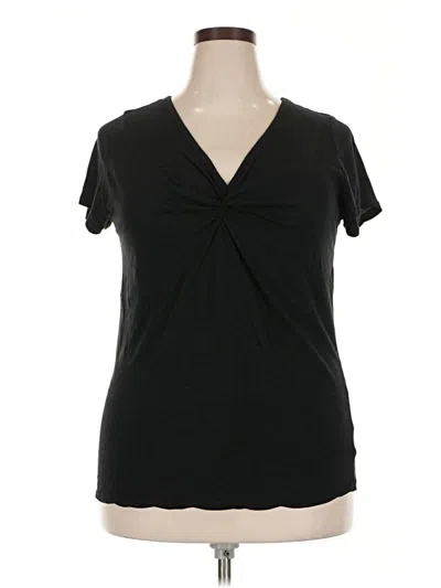 Pre-owned Torrid Short Sleeve T-shirt In Black