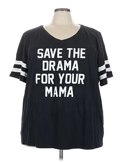 Pre-owned Torrid Short Sleeve T-shirt In Black