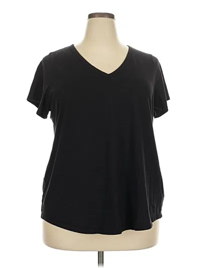 Pre-owned Torrid Short Sleeve T-shirt In Black