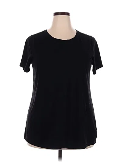 Pre-owned Torrid Short Sleeve T-shirt In Black