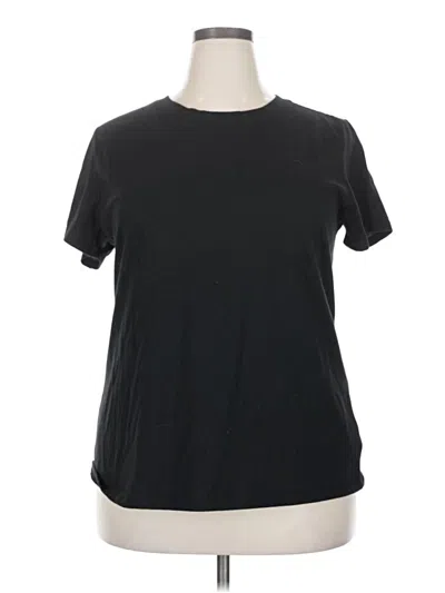 Pre-owned Torrid Short Sleeve T-shirt In Black