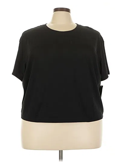 Pre-owned Torrid Short Sleeve T-shirt In Black
