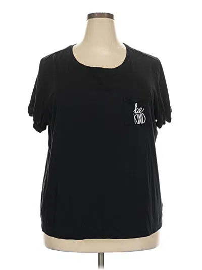 Pre-owned Torrid Short Sleeve T-shirt In Black