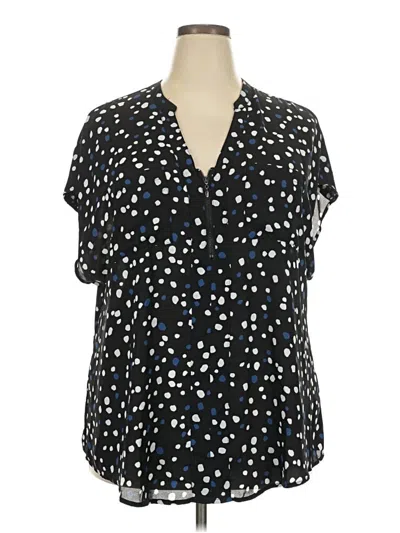 Pre-owned Torrid Short Sleeve T-shirt In Black