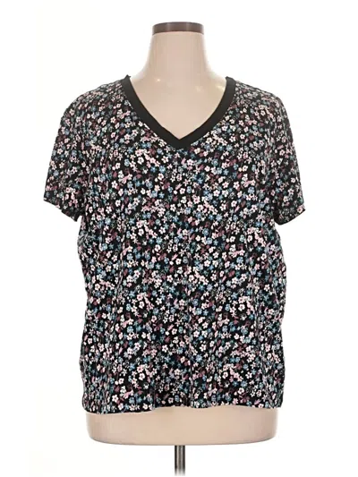 Pre-owned Torrid Short Sleeve T-shirt In Black
