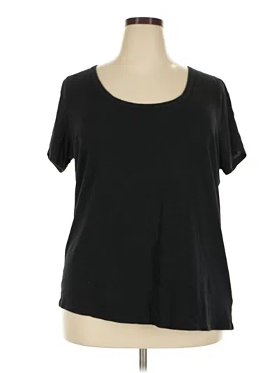 Pre-owned Torrid Short Sleeve T-shirt In Black