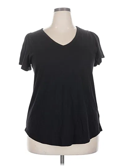 Pre-owned Torrid Short Sleeve T-shirt In Black