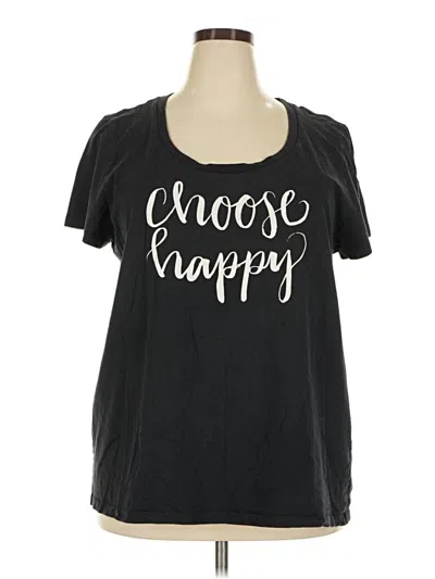 Pre-owned Torrid Short Sleeve T-shirt In Black