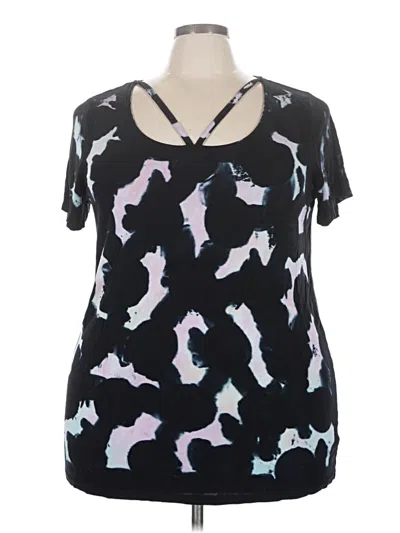 Pre-owned Torrid Short Sleeve T-shirt In Black