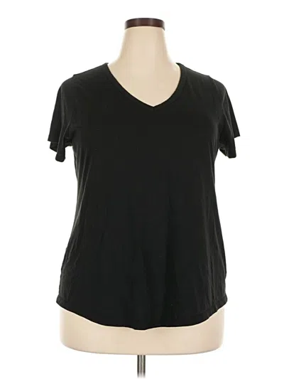 Pre-owned Torrid Short Sleeve T-shirt In Black