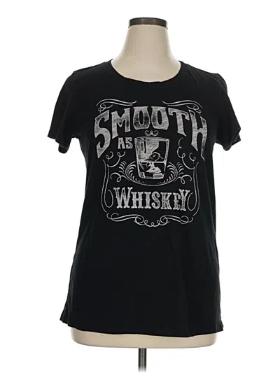 Pre-owned Torrid Short Sleeve T-shirt In Black