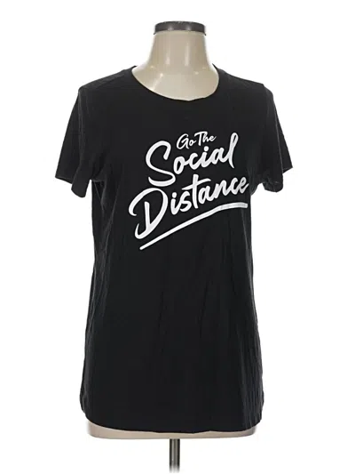 Pre-owned Torrid Short Sleeve T-shirt In Black