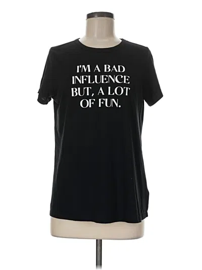 Pre-owned Torrid Short Sleeve T-shirt In Black