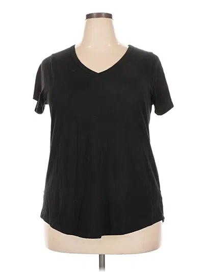 Pre-owned Torrid Short Sleeve T-shirt In Black