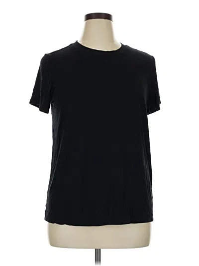 Pre-owned Torrid Short Sleeve T-shirt In Black