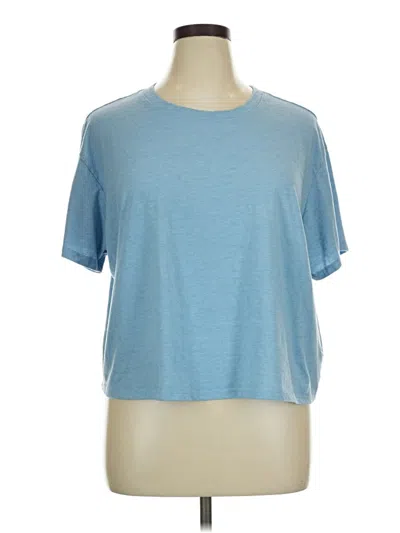 Pre-owned Torrid Short Sleeve T-shirt In Blue